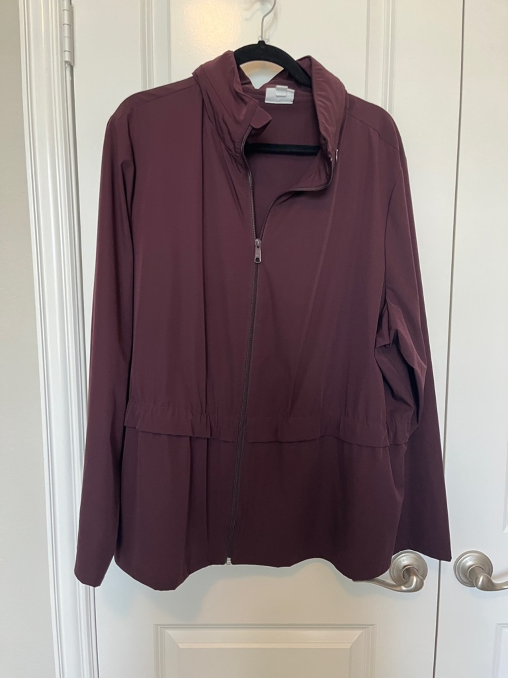 J. Jill Zip-Front Anorak Style Jacket in Deep Burgundy